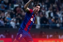 皇马维尼修斯追逐金球奖，阿隆索新掌门挑战与机遇并存