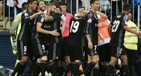 英雄足球赛季：荣耀与遗憾，新星闪耀回顾